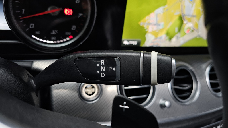car Mercedes Benz E Class id68403 photo #9