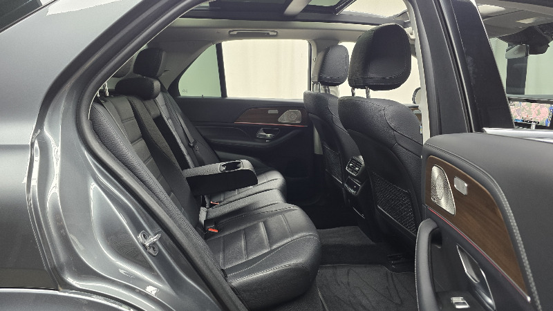 car Mercedes Benz GLE id68405 photo #11