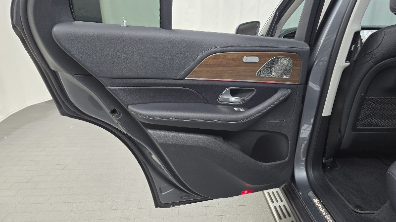 car Mercedes Benz GLE id68405 photo #25