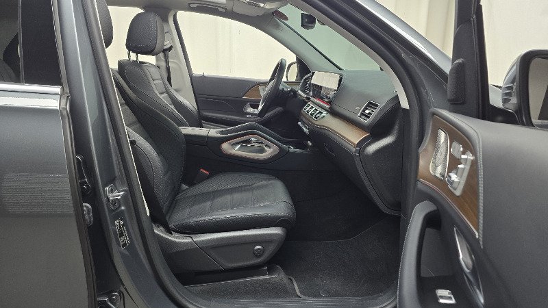 car Mercedes Benz GLE id68405 photo #26