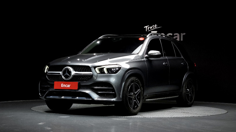 car Mercedes Benz GLE id68407 main photo