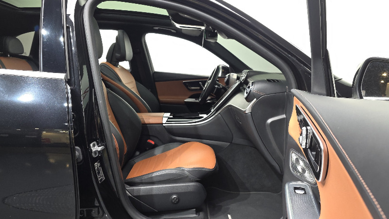 car Mercedes Benz GLC id68435 photo #11