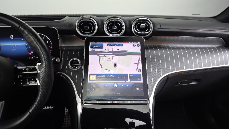 car Mercedes Benz GLC id68435 photo #14