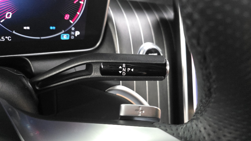 car Mercedes Benz GLC id68435 photo #9