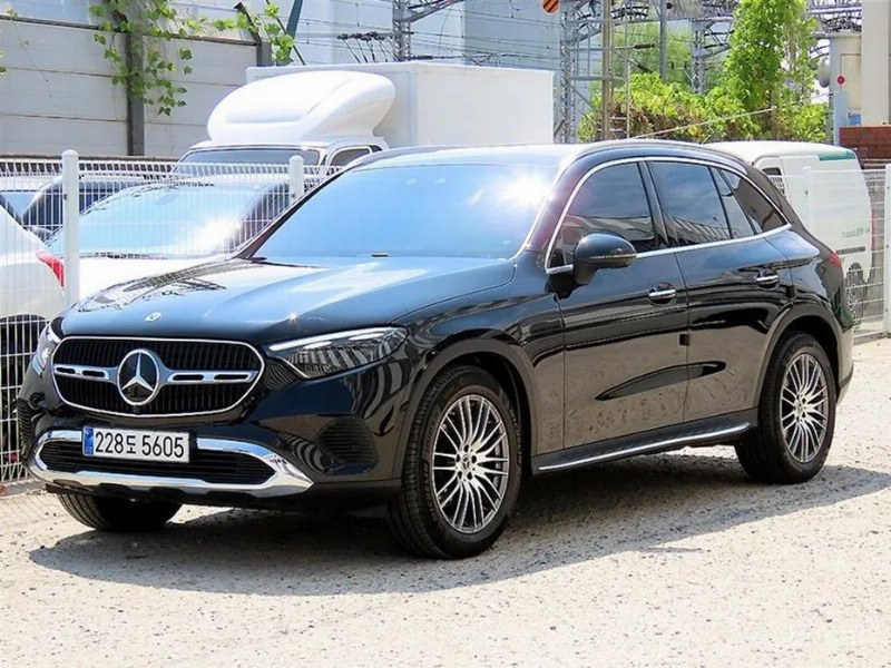 car Mercedes Benz GLC id68444 photo #3