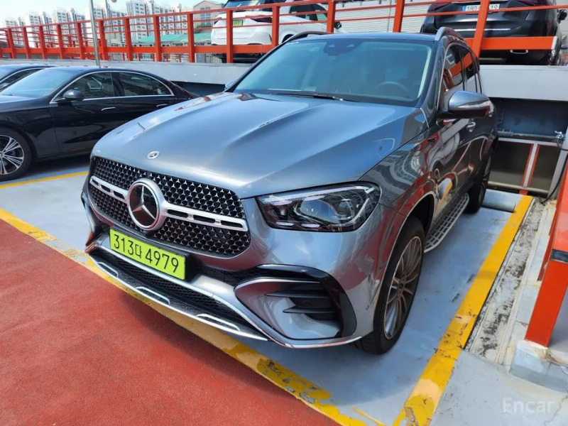 car Mercedes Benz GLE id68447 main photo