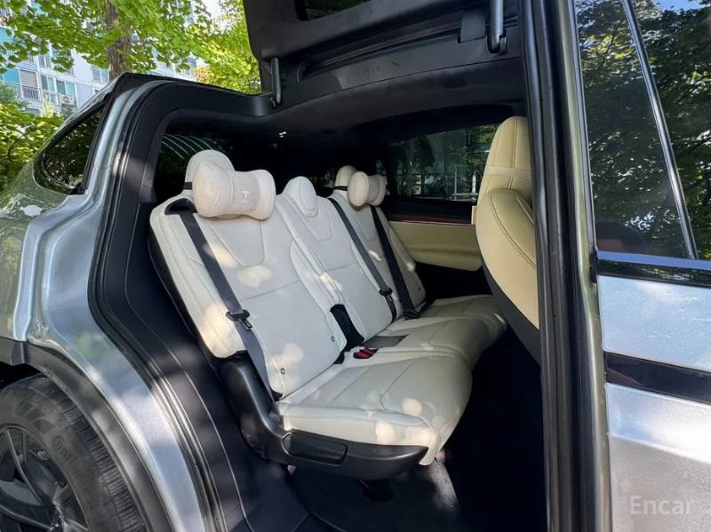 car Tesla Model X id68454 photo #7