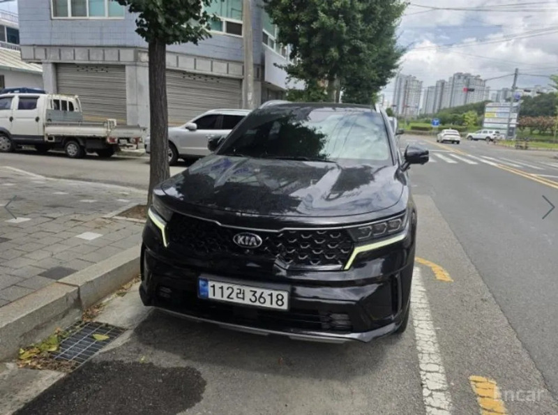 car KIA Sorento id68461 main photo