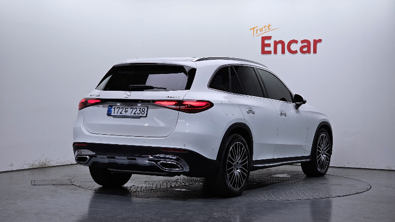 car Mercedes Benz GLC id68482 photo #2