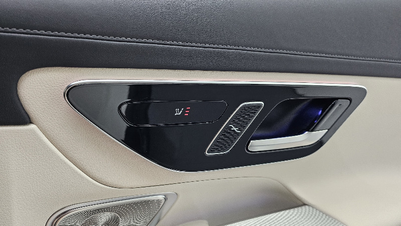 car Mercedes Benz GLC id68482 photo #27