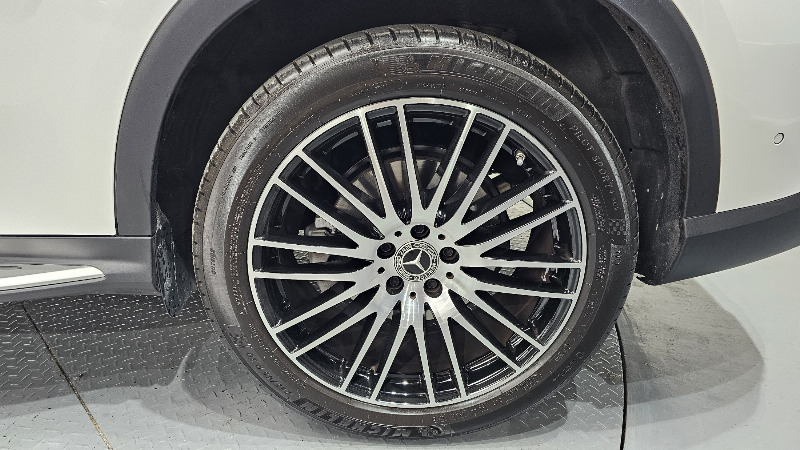 car Mercedes Benz GLC id68482 photo #5