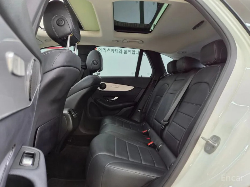 car Mercedes Benz GLC id68492 photo #10