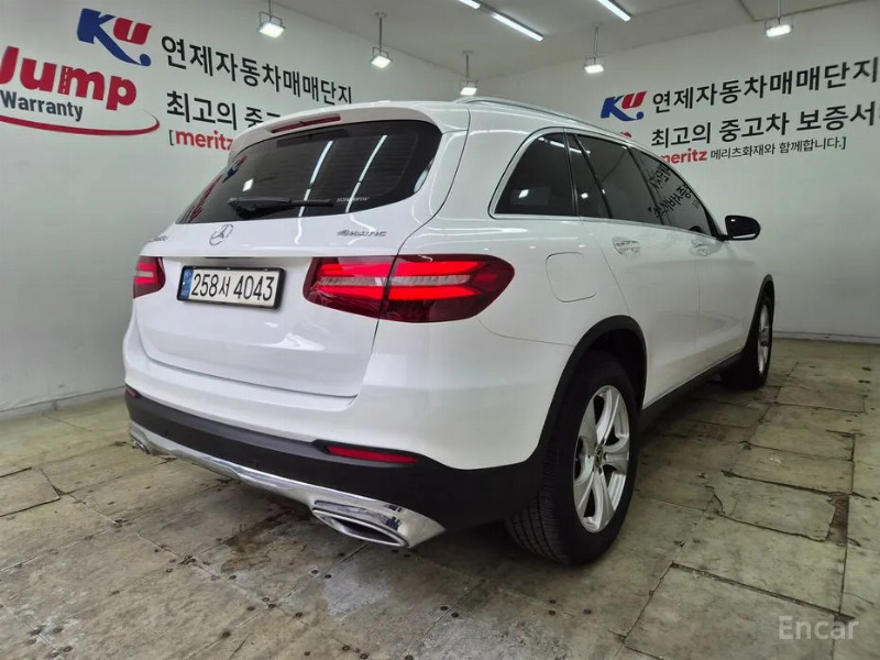 car Mercedes Benz GLC id68492 photo #2