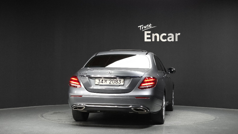 car Mercedes Benz E Class id68504 photo #4