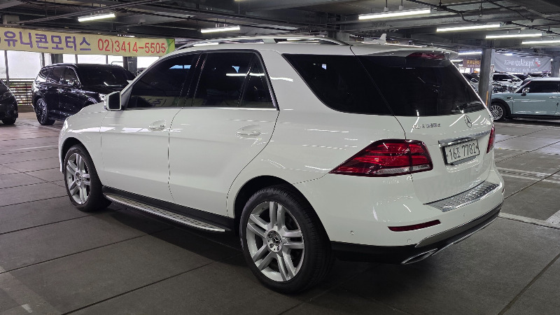 car Mercedes Benz GLE id68539 photo #2