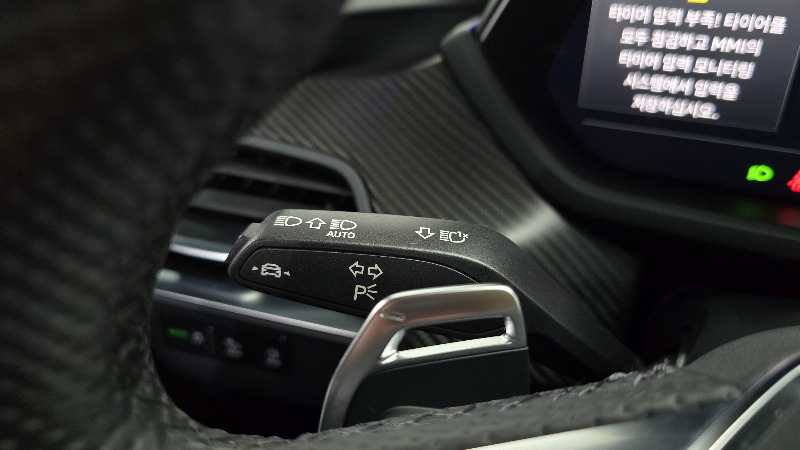 car Audi e-tron GT id68557 photo #28