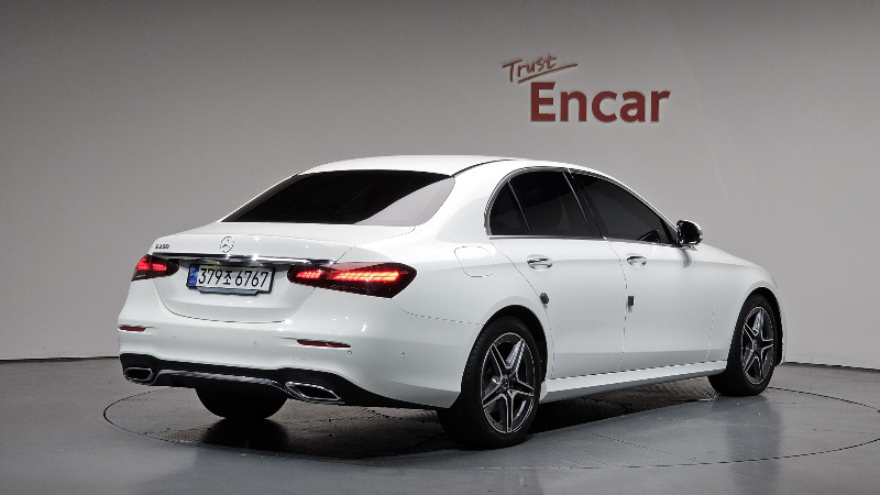 car Mercedes Benz E Class id68578 photo #2
