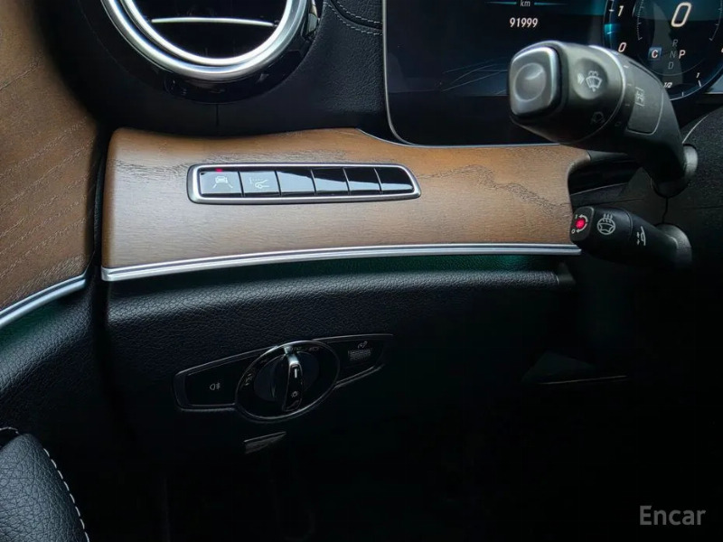 car Mercedes Benz E Class id68598 photo #17