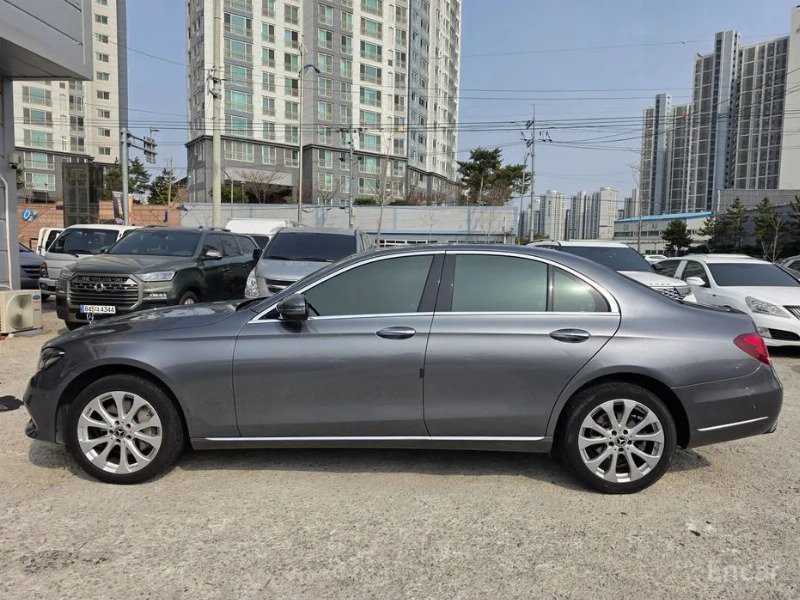 car Mercedes Benz E Class id68598 photo #3