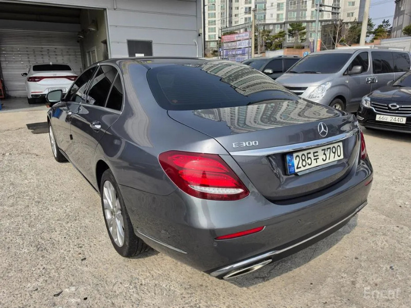 car Mercedes Benz E Class id68598 photo #4
