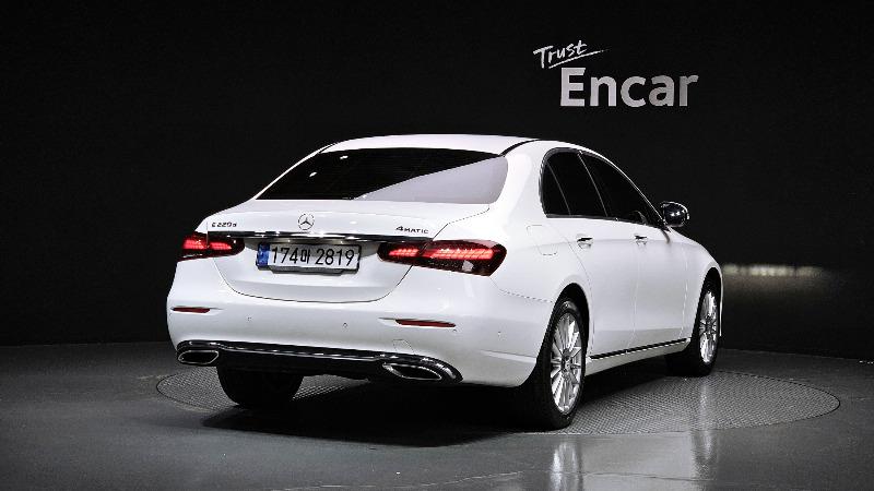 car Mercedes Benz E Class id68624 photo #2