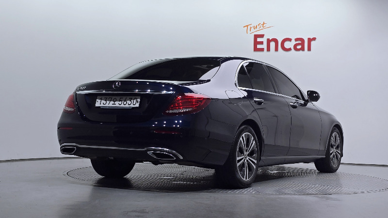 car Mercedes Benz E Class id68641 photo #2