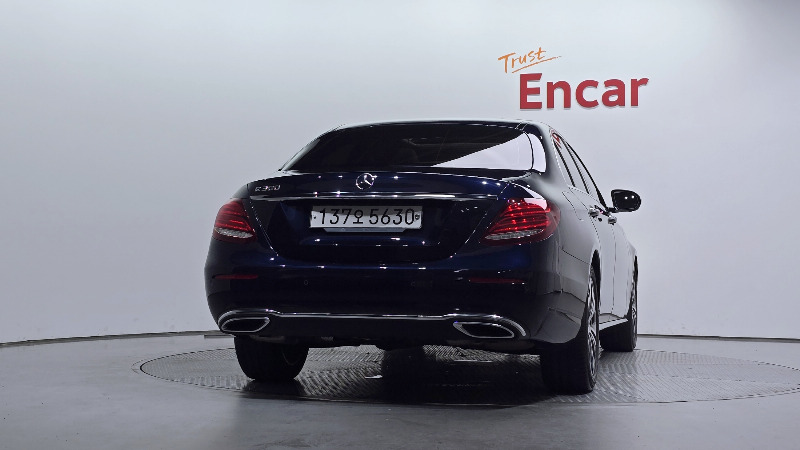 car Mercedes Benz E Class id68641 photo #4