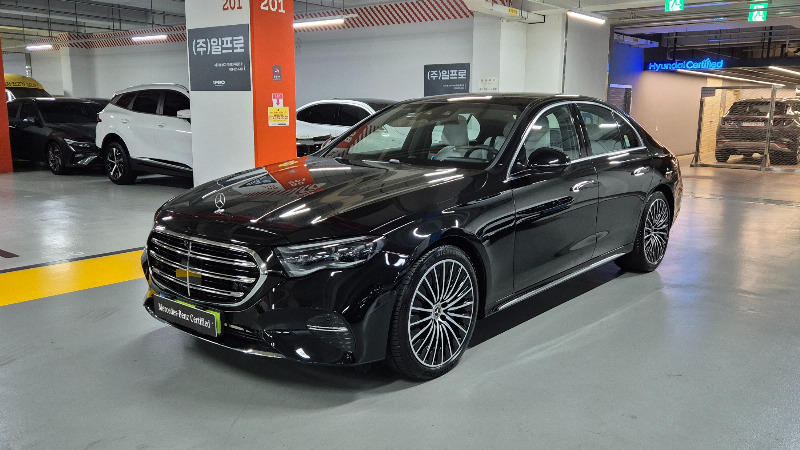 car Mercedes Benz E Class id68648 main photo