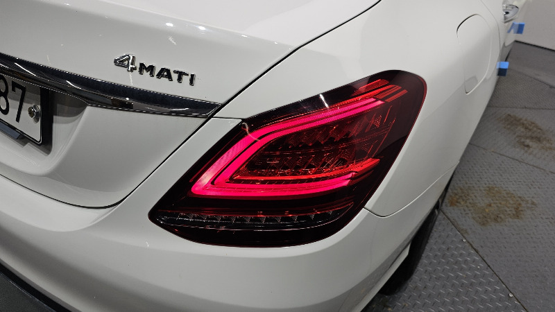 car Mercedes Benz C Class id68666 photo #23