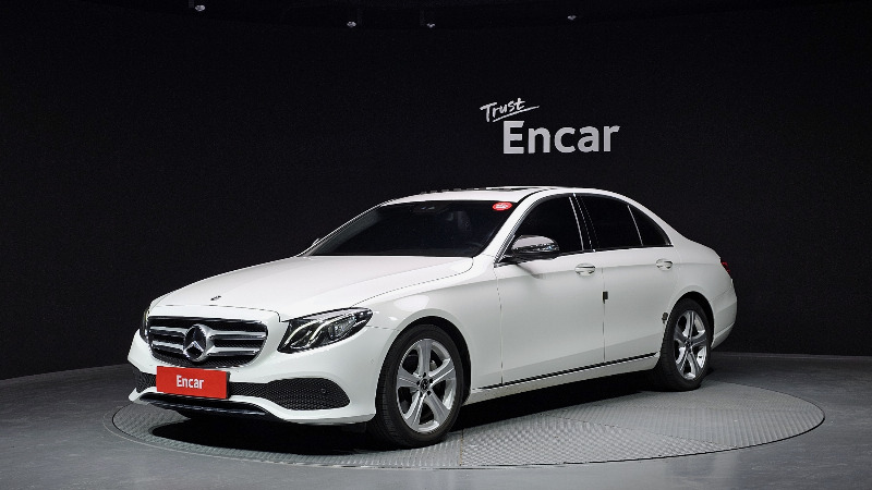 car Mercedes Benz E Class id68671 main photo