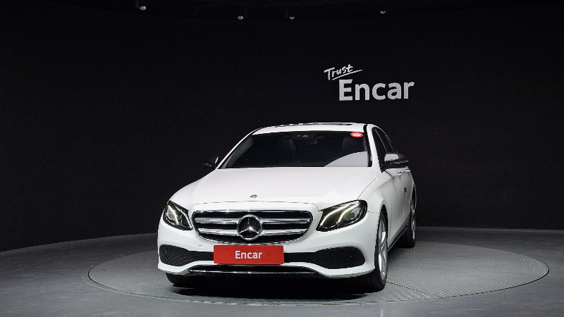 car Mercedes Benz E Class id68671 photo #3