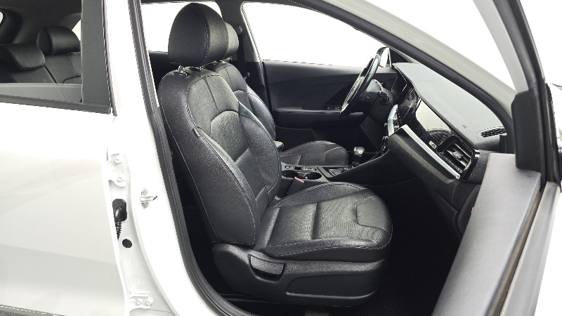 car KIA Niro id68678 photo #12
