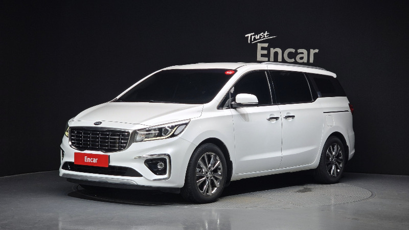 car KIA Carnival id68680 main photo