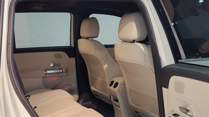 car Mercedes Benz EQB id68700 photo #13
