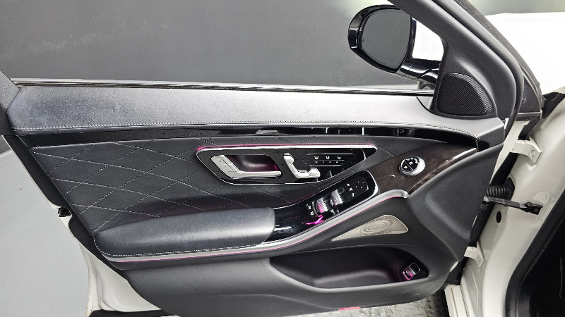car Mercedes Benz S Class id68708 photo #24