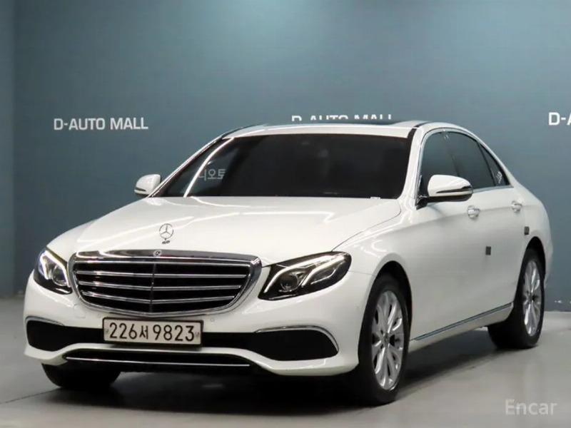 car Mercedes Benz E Class id68713 main photo
