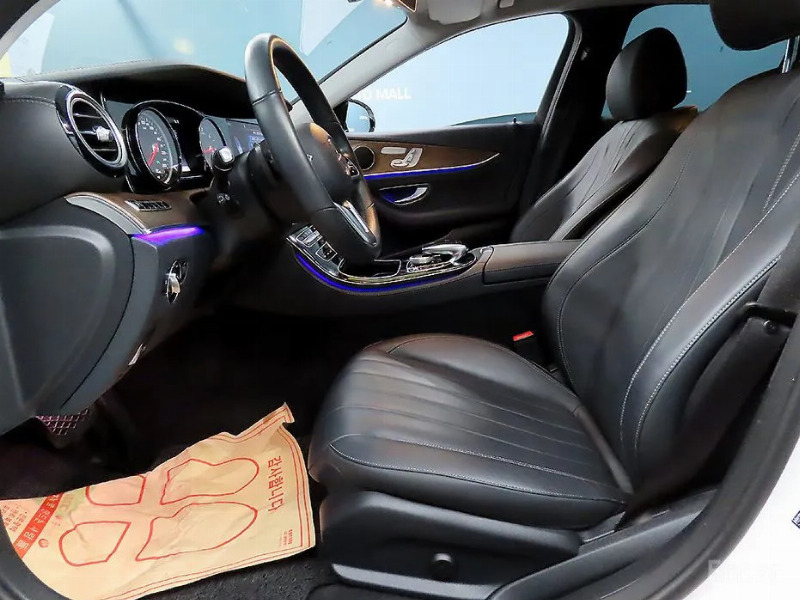 car Mercedes Benz E Class id68713 photo #6