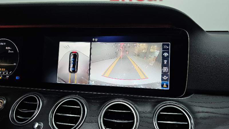 car Mercedes Benz E Class id68715 photo #15