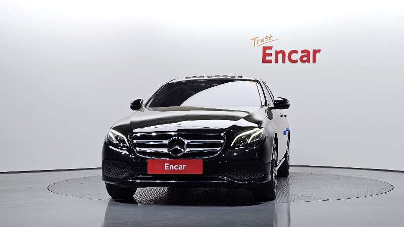 car Mercedes Benz E Class id68715 photo #3