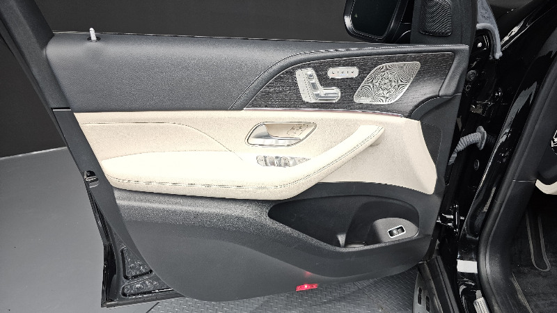 car Mercedes Benz GLS Class id68722 photo #24