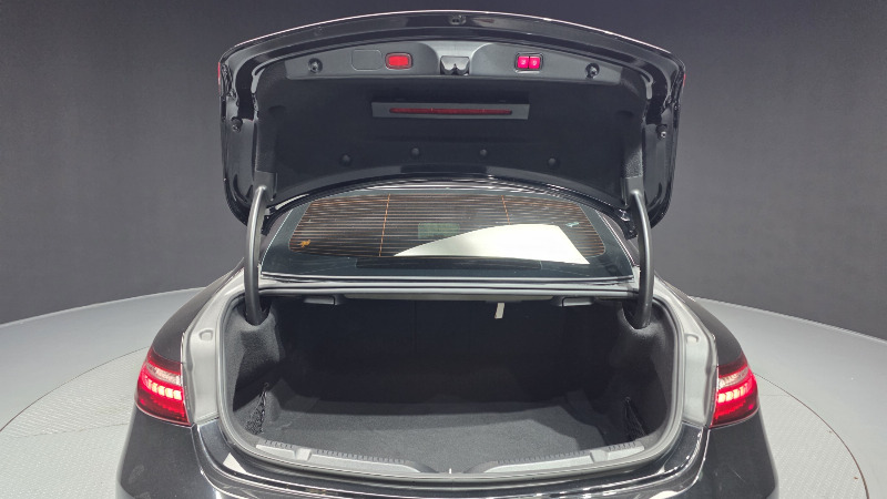 car Mercedes Benz E Class id68725 photo #20