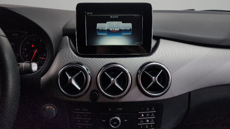 car Mercedes Benz B Class id68726 photo #13