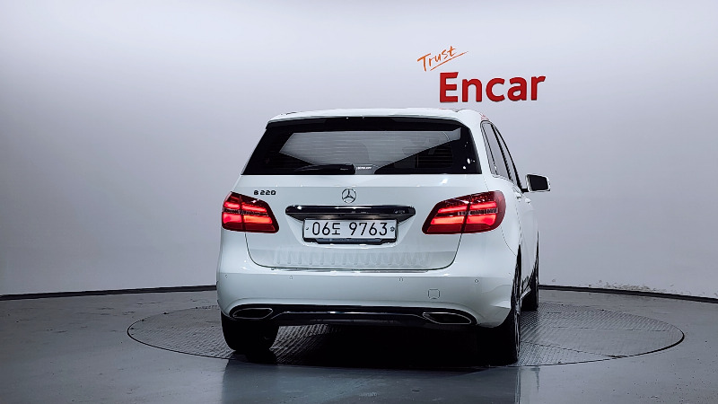 car Mercedes Benz B Class id68726 photo #4