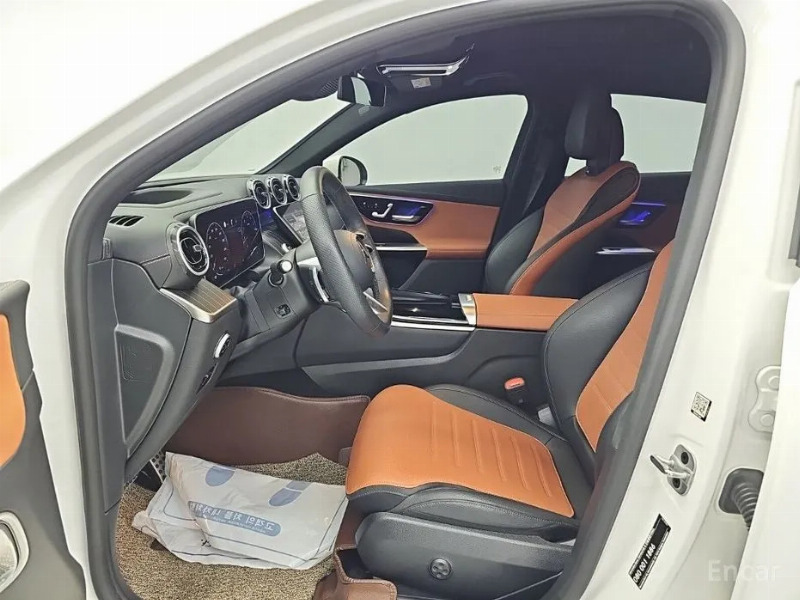 car Mercedes Benz GLC id68728 photo #11