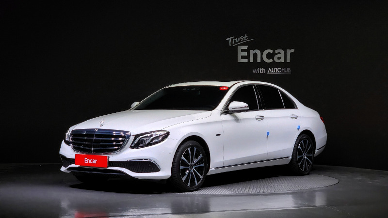 car Mercedes Benz E Class id68735 main photo