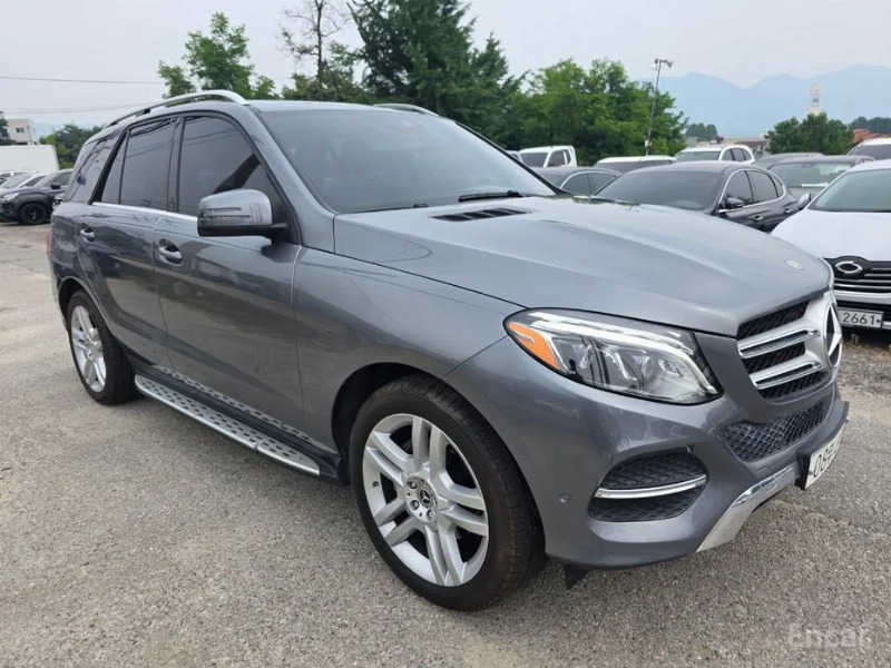 car Mercedes Benz GLE id68759 photo #2