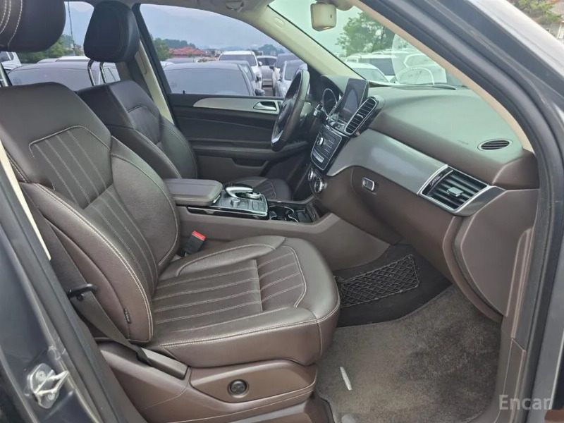 car Mercedes Benz GLE id68759 photo #7