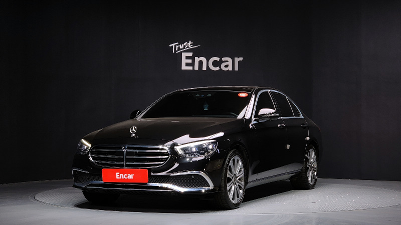 car Mercedes Benz E Class id68762 main photo