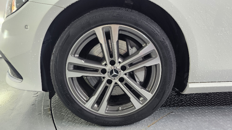 car Mercedes Benz E Class id68765 photo #5