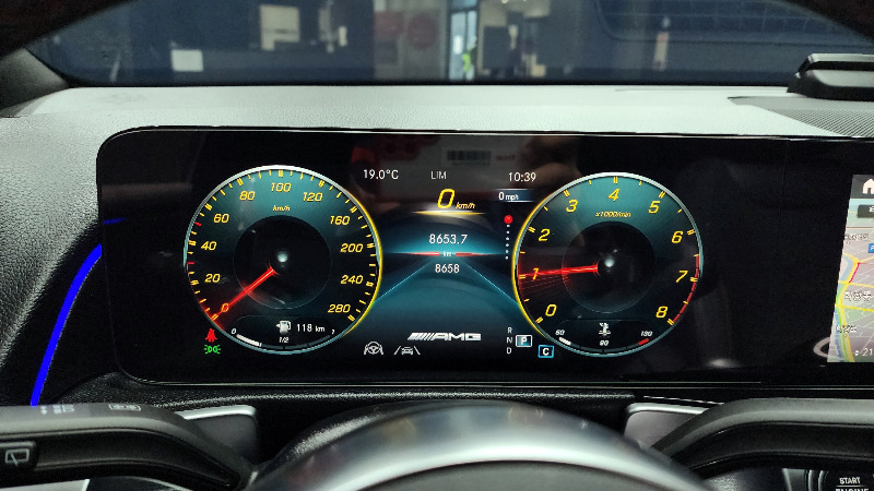 car Mercedes Benz GLB id68767 photo #8